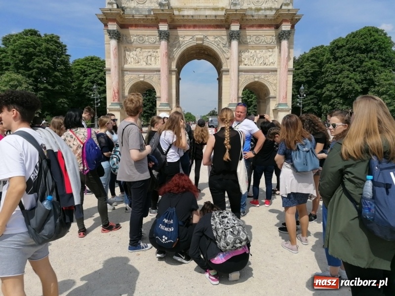 Zdjęcie w galerii na portalu naszraciborz.pl: Uczniowie ZSO nr 1 odkrywali dwie europejskie stolice wiadomości z regionu