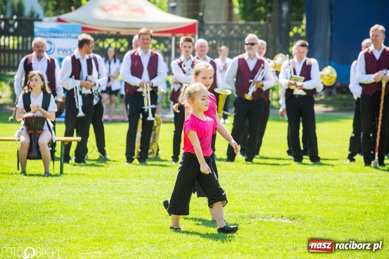 Zdjęcie w galerii na portalu naszraciborz.pl: XXII Sport ku Radości na rozpoczęcie Juwenaliów Raciborskich [FOTO i WIDEO] wiadomości z regionu
