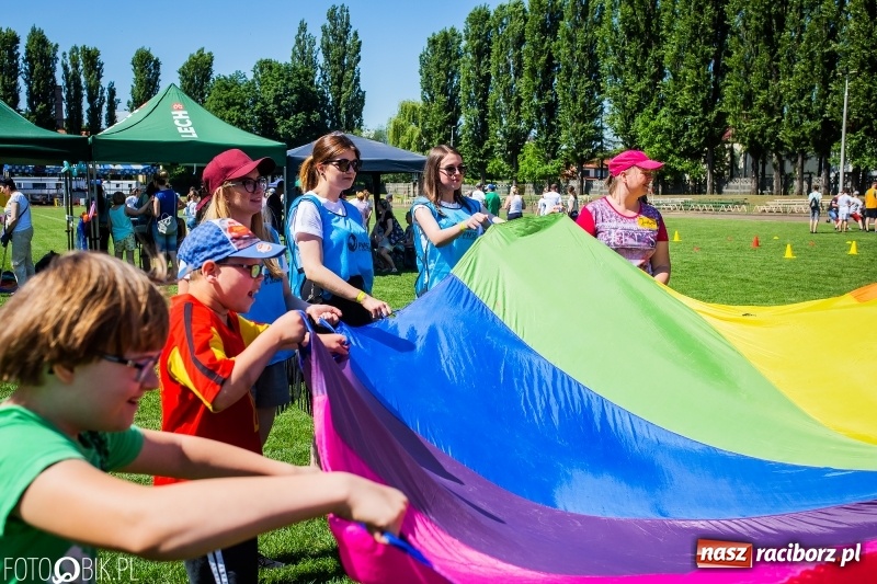 Zdjęcie w galerii na portalu naszraciborz.pl: XXII Sport ku Radości na rozpoczęcie Juwenaliów Raciborskich [FOTO i WIDEO] wiadomości z regionu