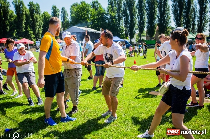 Zdjęcie w galerii na portalu naszraciborz.pl: XXII Sport ku Radości na rozpoczęcie Juwenaliów Raciborskich [FOTO i WIDEO] wiadomości z regionu