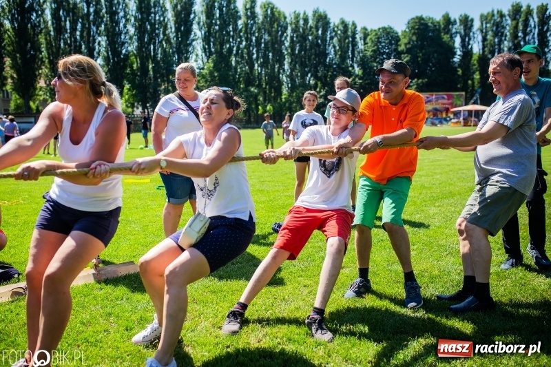 Zdjęcie w galerii na portalu naszraciborz.pl: XXII Sport ku Radości na rozpoczęcie Juwenaliów Raciborskich [FOTO i WIDEO] wiadomości z regionu