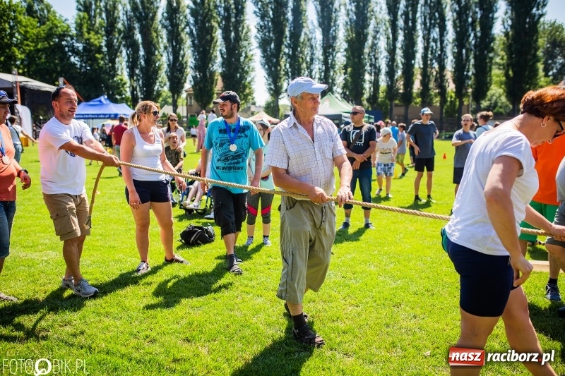 Zdjęcie w galerii na portalu naszraciborz.pl: XXII Sport ku Radości na rozpoczęcie Juwenaliów Raciborskich [FOTO i WIDEO] wiadomości z regionu