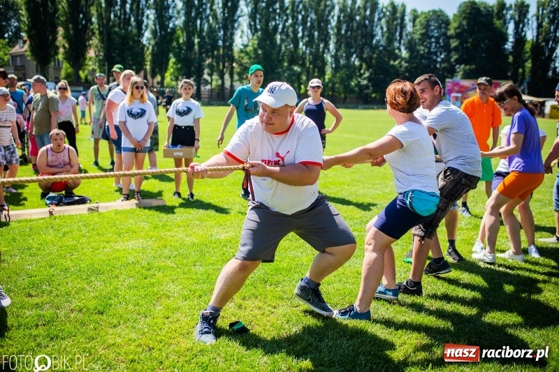 Zdjęcie w galerii na portalu naszraciborz.pl: XXII Sport ku Radości na rozpoczęcie Juwenaliów Raciborskich [FOTO i WIDEO] wiadomości z regionu