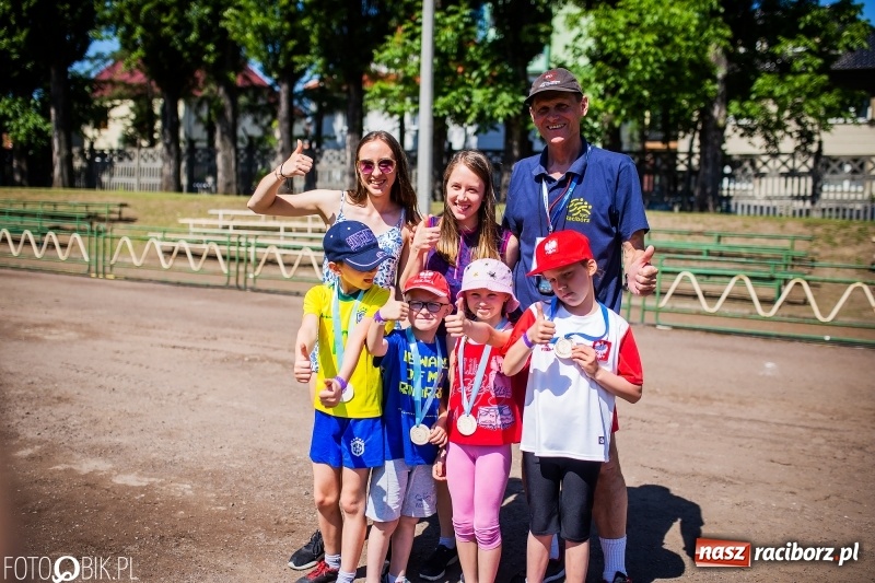 Zdjęcie w galerii na portalu naszraciborz.pl: XXII Sport ku Radości na rozpoczęcie Juwenaliów Raciborskich [FOTO i WIDEO] wiadomości z regionu