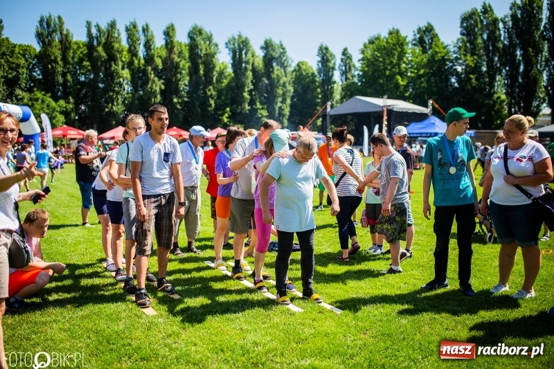 Zdjęcie w galerii na portalu naszraciborz.pl: XXII Sport ku Radości na rozpoczęcie Juwenaliów Raciborskich [FOTO i WIDEO] wiadomości z regionu