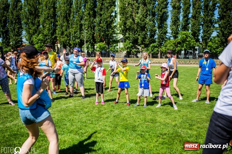 Zdjęcie w galerii na portalu naszraciborz.pl: XXII Sport ku Radości na rozpoczęcie Juwenaliów Raciborskich [FOTO i WIDEO] wiadomości z regionu
