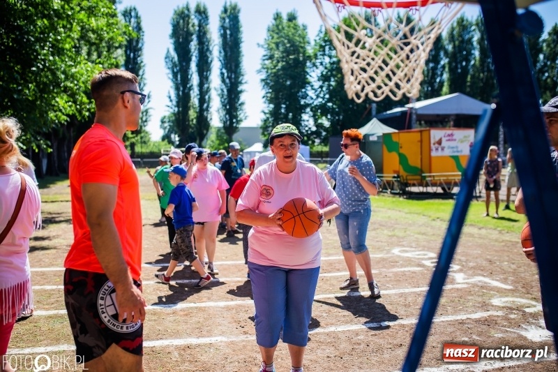 Zdjęcie w galerii na portalu naszraciborz.pl: XXII Sport ku Radości na rozpoczęcie Juwenaliów Raciborskich [FOTO i WIDEO] wiadomości z regionu