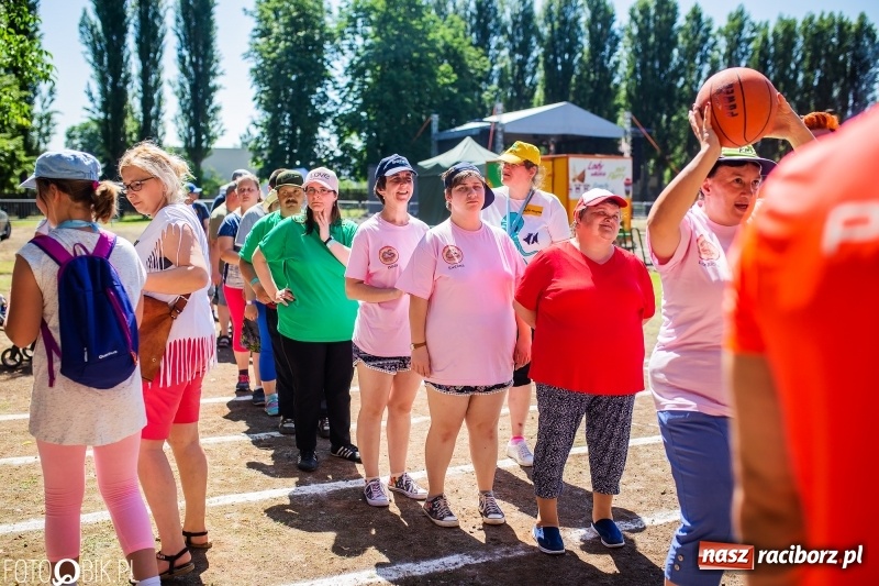 Zdjęcie w galerii na portalu naszraciborz.pl: XXII Sport ku Radości na rozpoczęcie Juwenaliów Raciborskich [FOTO i WIDEO] wiadomości z regionu