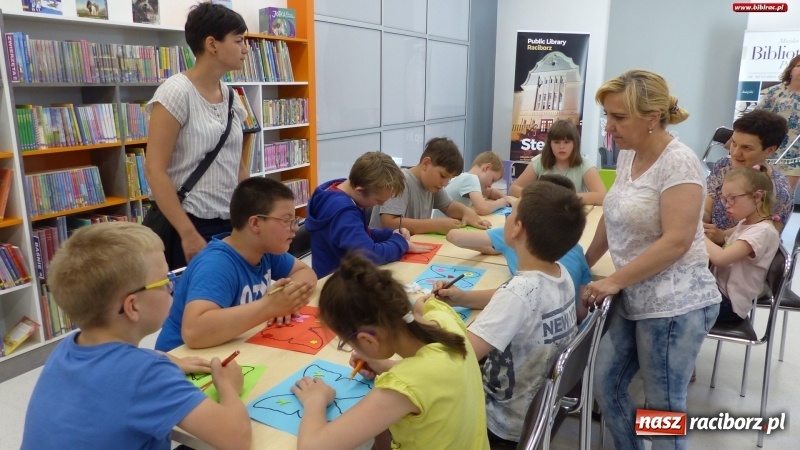 Zdjęcie w galerii na portalu naszraciborz.pl: Pani od wierszyków. W Raciborzu trwa Tydzień Czytania Dzieciom  wiadomości z regionu