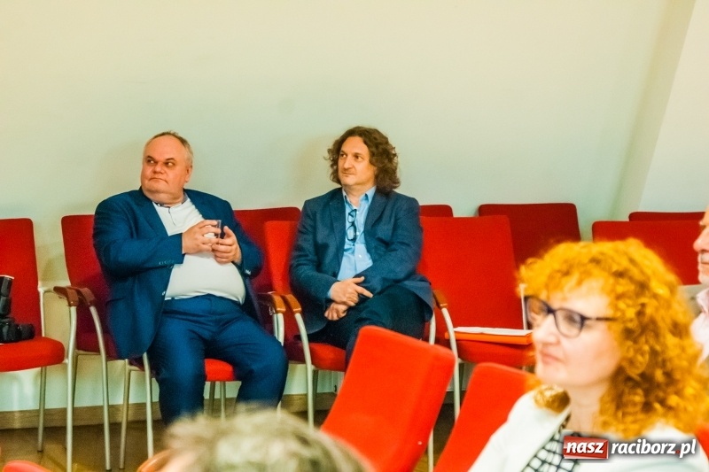 Zdjęcie w galerii na portalu naszraciborz.pl: Trzydzieści lat po wyborach z 1989 roku  wiadomości z regionu