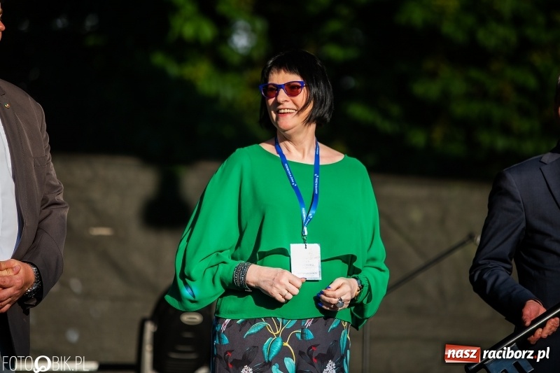 Zdjęcie w galerii na portalu naszraciborz.pl: Łobuzy i Cleo gwiazdami raciborskich Juwenaliów [FOTO i WIDEO] wiadomości z regionu