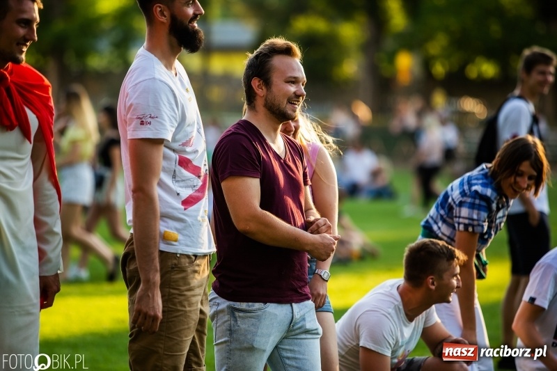 Zdjęcie w galerii na portalu naszraciborz.pl: Łobuzy i Cleo gwiazdami raciborskich Juwenaliów [FOTO i WIDEO] wiadomości z regionu