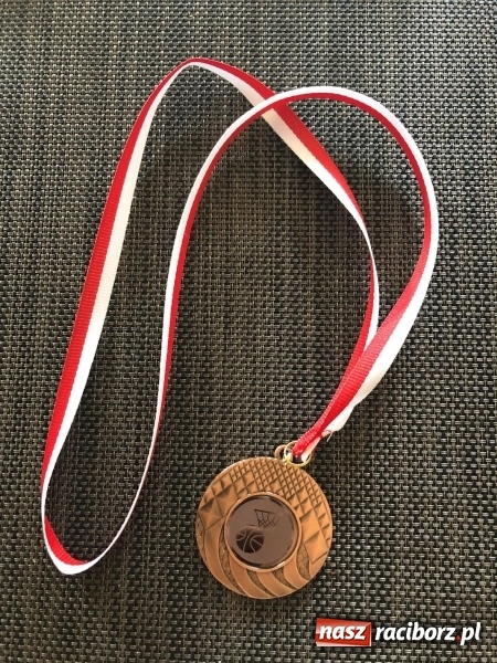 Zdjęcie w galerii na portalu naszraciborz.pl: Raciborzanie na podium Mistrzostw Śląska w streetballu wiadomości z regionu