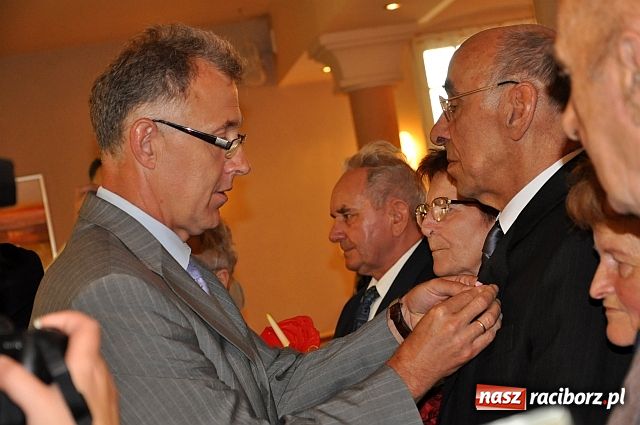 Zdjęcie w galerii na portalu naszraciborz.pl: Szczęśliwej podróży do jubileuszy... wiadomości z regionu