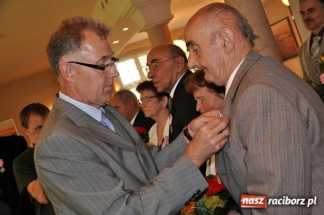 Zdjęcie w galerii na portalu naszraciborz.pl: Szczęśliwej podróży do jubileuszy... wiadomości z regionu