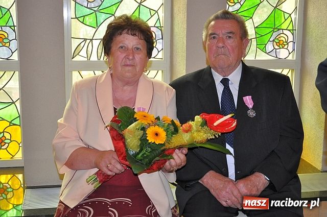 Zdjęcie w galerii na portalu naszraciborz.pl: Szczęśliwej podróży do jubileuszy... wiadomości z regionu