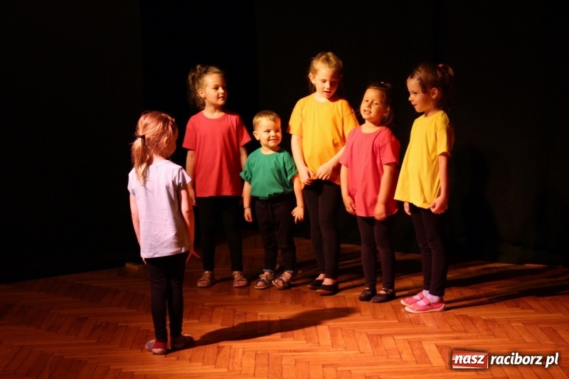 Zdjęcie w galerii na portalu naszraciborz.pl: Grupy artystyczne GCK Nędza zakończyły sezon wiadomości z regionu