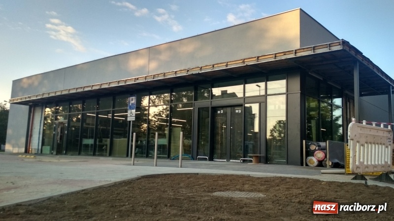 Zdjęcie w galerii na portalu naszraciborz.pl: Wiadomo już, która sieć zastąpi Społem w Berlinioku? [FOTO]  wiadomości z regionu