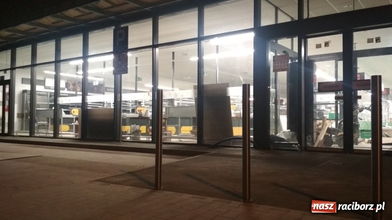 Zdjęcie w galerii na portalu naszraciborz.pl: Wiadomo już, która sieć zastąpi Społem w Berlinioku? [FOTO]  wiadomości z regionu