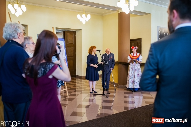 Zdjęcie w galerii na portalu naszraciborz.pl: Stulecie Powstań Śląskich w DK Strzecha  wiadomości z regionu