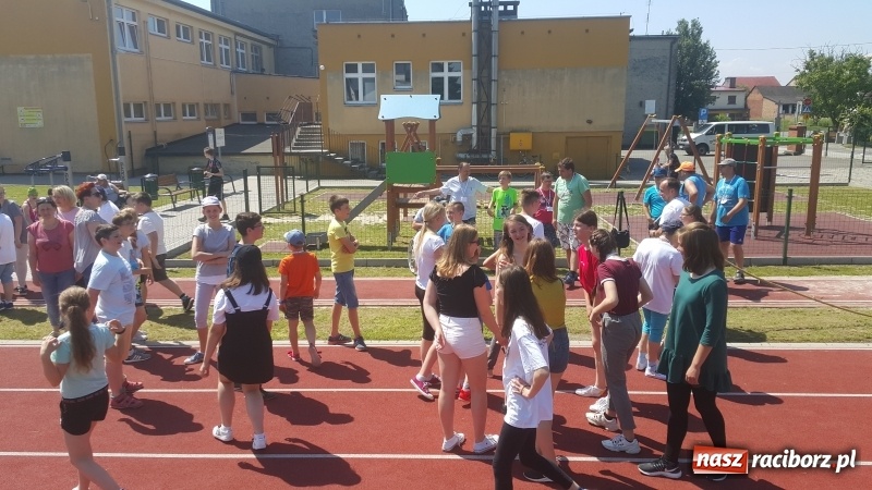 Zdjęcie w galerii na portalu naszraciborz.pl: Spotkanie pełne integracji i otwartych serc w Bieńkowicach wiadomości z regionu