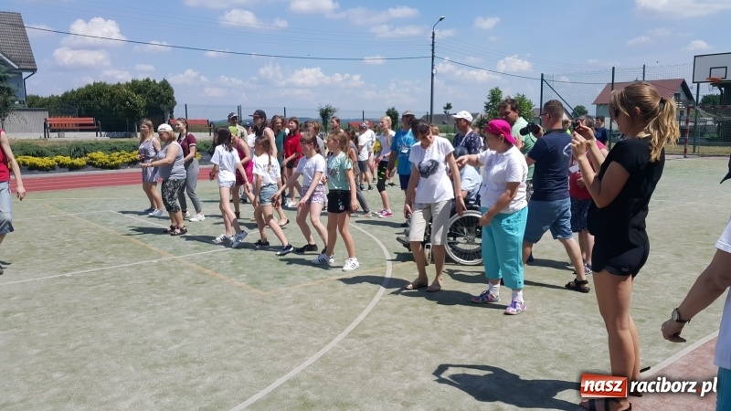Zdjęcie w galerii na portalu naszraciborz.pl: Spotkanie pełne integracji i otwartych serc w Bieńkowicach wiadomości z regionu