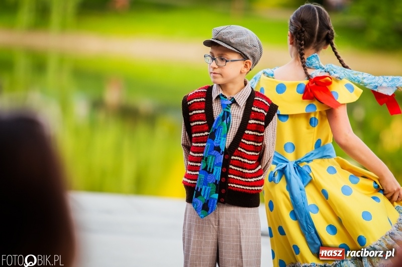 Zdjęcie w galerii na portalu naszraciborz.pl: II Raciborska Noc Świętojańska w Parku im. Miasta Roth wiadomości z regionu
