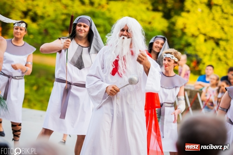 Zdjęcie w galerii na portalu naszraciborz.pl: II Raciborska Noc Świętojańska w Parku im. Miasta Roth wiadomości z regionu