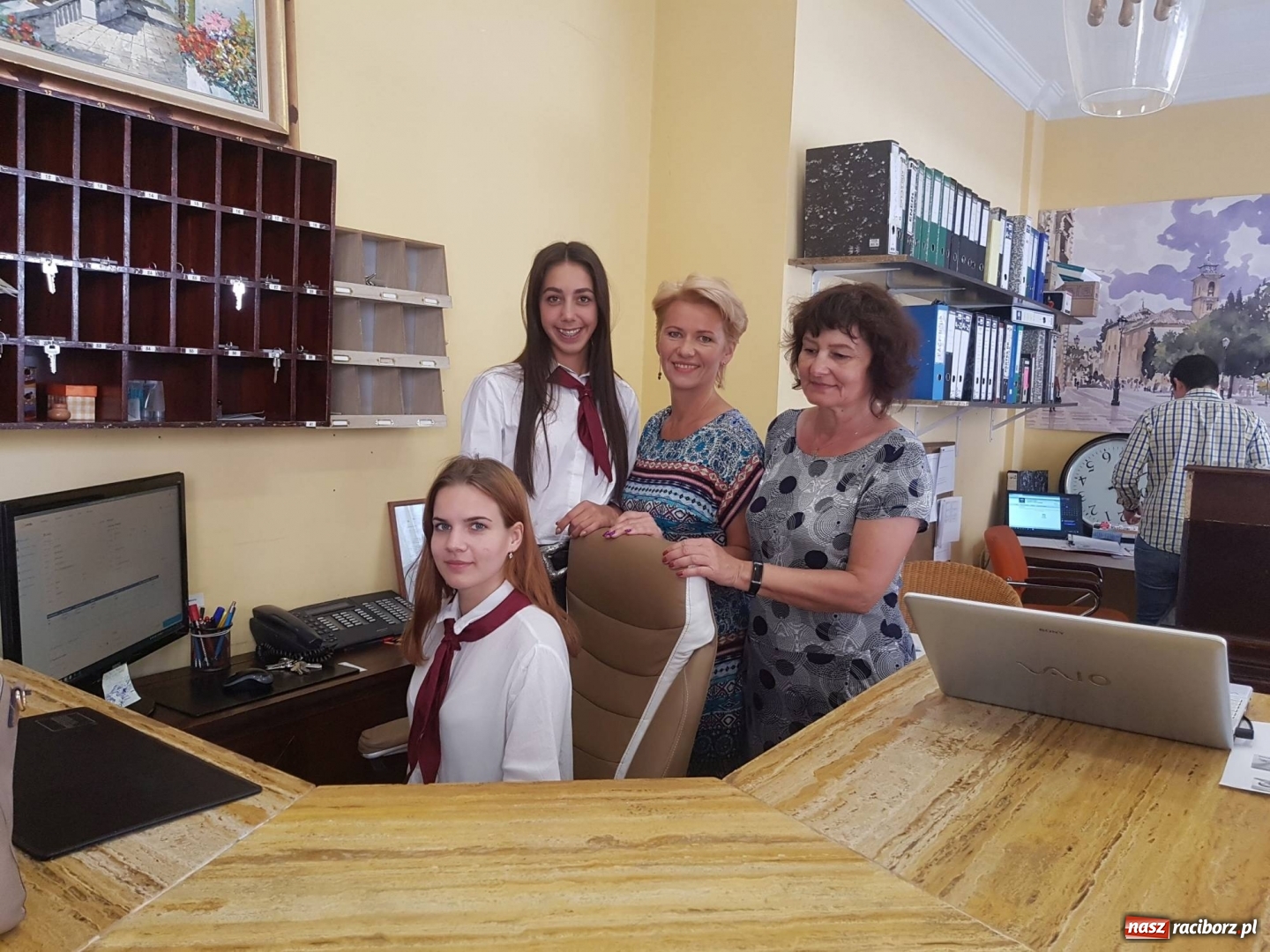 Zdjęcie w galerii na portalu naszraciborz.pl: Wysmagani słońcem wrócili z zagranicznych praktyk wiadomości z regionu