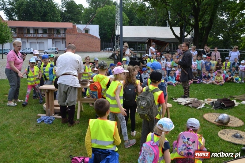 Zdjęcie w galerii na portalu naszraciborz.pl: Średniowieczne warsztaty z Drengami  wiadomości z regionu
