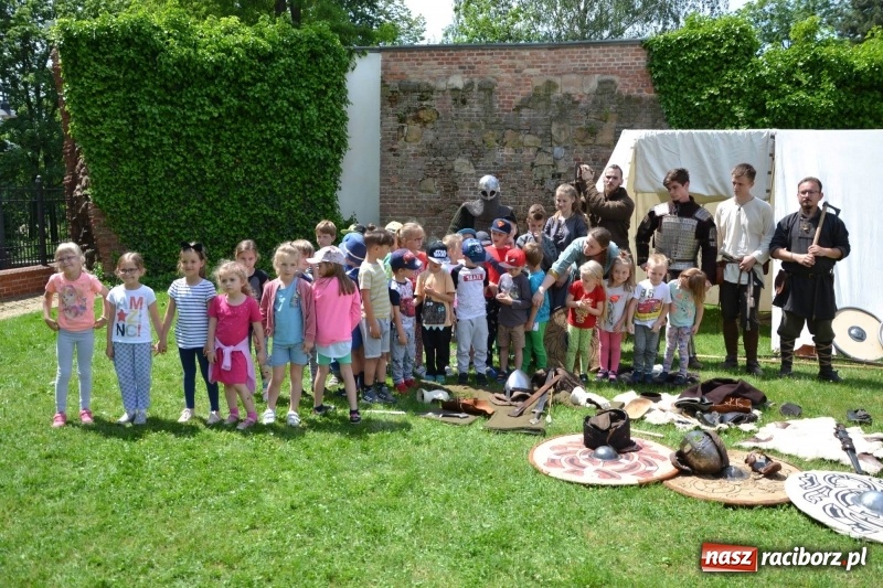 Zdjęcie w galerii na portalu naszraciborz.pl: Średniowieczne warsztaty z Drengami  wiadomości z regionu