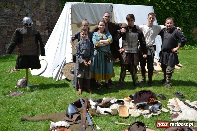 Zdjęcie w galerii na portalu naszraciborz.pl: Średniowieczne warsztaty z Drengami  wiadomości z regionu