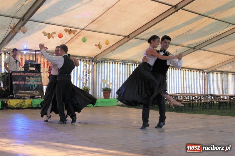 Zdjęcie w galerii na portalu naszraciborz.pl: W Wojnowicach strażacy rozpoczęli trzydniowe świętowanie  wiadomości z regionu