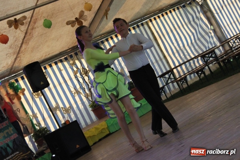 Zdjęcie w galerii na portalu naszraciborz.pl: W Wojnowicach strażacy rozpoczęli trzydniowe świętowanie  wiadomości z regionu