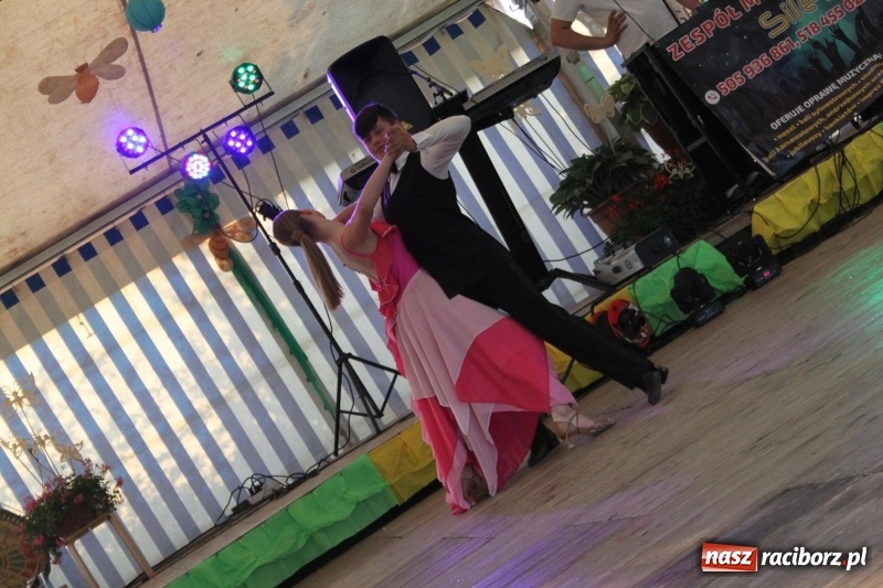 Zdjęcie w galerii na portalu naszraciborz.pl: W Wojnowicach strażacy rozpoczęli trzydniowe świętowanie  wiadomości z regionu