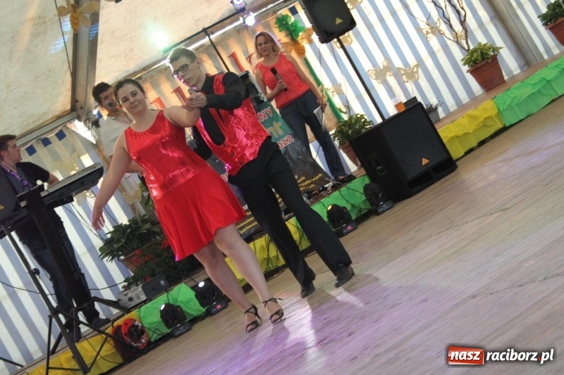 Zdjęcie w galerii na portalu naszraciborz.pl: W Wojnowicach strażacy rozpoczęli trzydniowe świętowanie  wiadomości z regionu