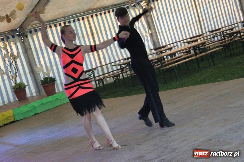 Zdjęcie w galerii na portalu naszraciborz.pl: W Wojnowicach strażacy rozpoczęli trzydniowe świętowanie  wiadomości z regionu