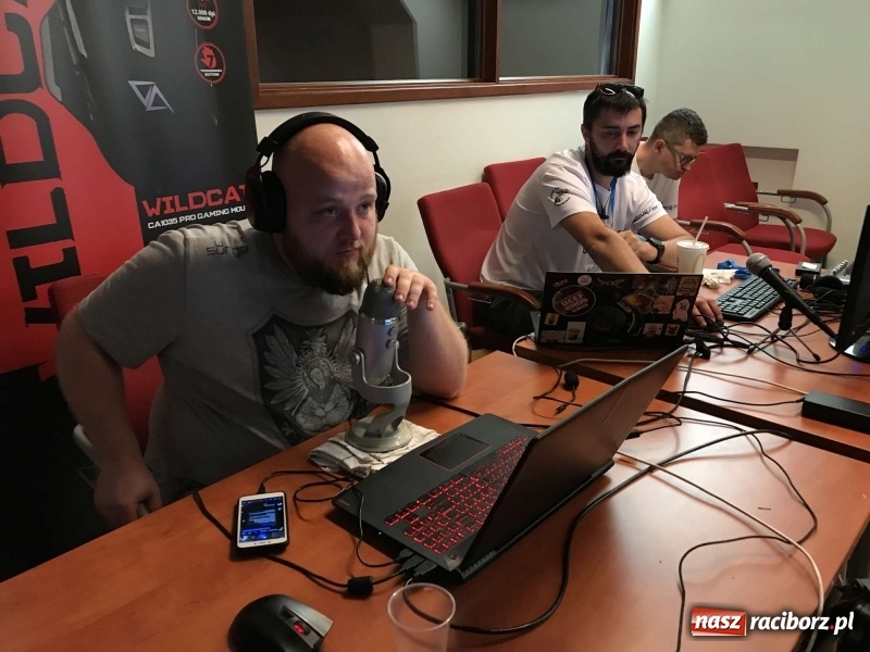 Zdjęcie w galerii na portalu naszraciborz.pl: Na zamku trwa II Raciborski Festiwal Gamingowy [relacja live]  wiadomości z regionu