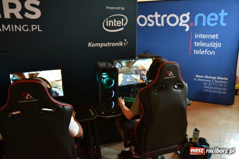 Zdjęcie w galerii na portalu naszraciborz.pl: Na zamku trwa II Raciborski Festiwal Gamingowy [relacja live]  wiadomości z regionu