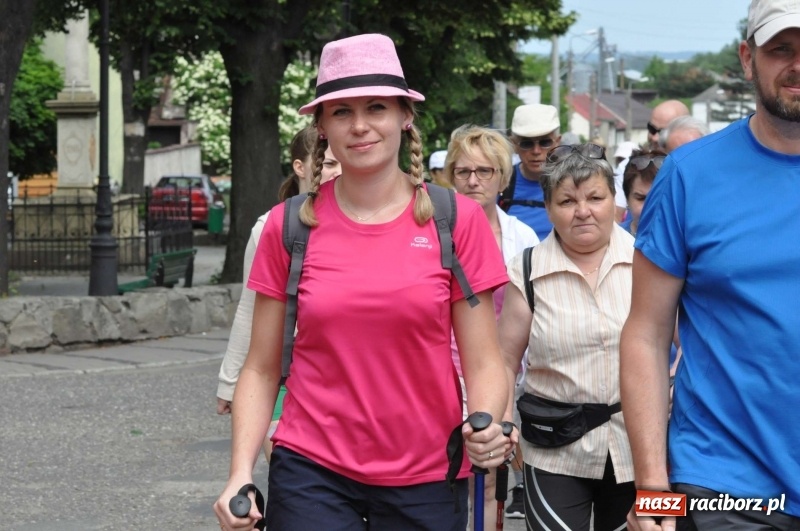 Zdjęcie w galerii na portalu naszraciborz.pl: W Krzanowicach poszli śladami Lichnowskich [FOTO i WIDEO] wiadomości z regionu
