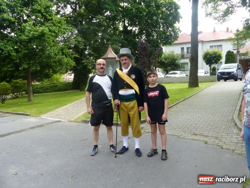 Zdjęcie w galerii na portalu naszraciborz.pl: W Krzanowicach poszli śladami Lichnowskich [FOTO i WIDEO] wiadomości z regionu