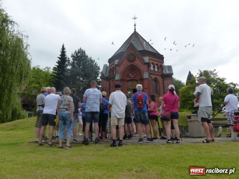 Zdjęcie w galerii na portalu naszraciborz.pl: W Krzanowicach poszli śladami Lichnowskich [FOTO i WIDEO] wiadomości z regionu