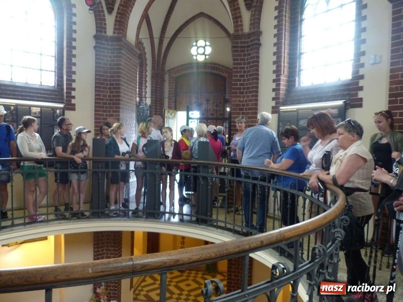 Zdjęcie w galerii na portalu naszraciborz.pl: W Krzanowicach poszli śladami Lichnowskich [FOTO i WIDEO] wiadomości z regionu