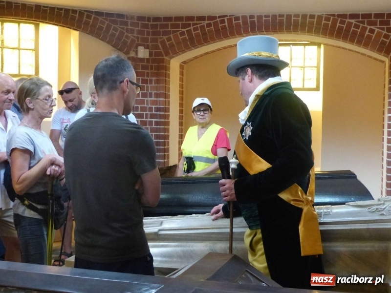 Zdjęcie w galerii na portalu naszraciborz.pl: W Krzanowicach poszli śladami Lichnowskich [FOTO i WIDEO] wiadomości z regionu