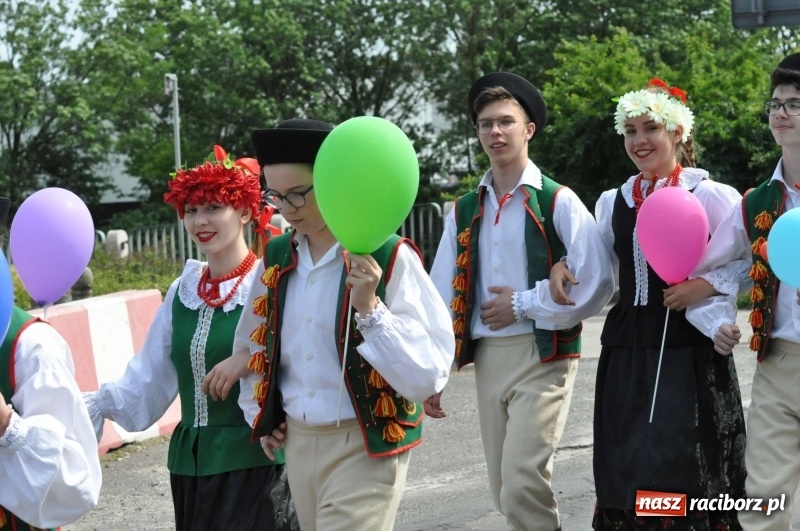 Zdjęcie w galerii na portalu naszraciborz.pl: Racibórz stał się dziś stolicą folkloru  wiadomości z regionu