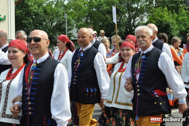 Zdjęcie w galerii na portalu naszraciborz.pl: Racibórz stał się dziś stolicą folkloru  wiadomości z regionu