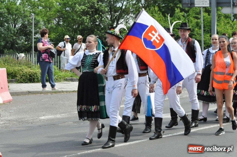 Zdjęcie w galerii na portalu naszraciborz.pl: Racibórz stał się dziś stolicą folkloru  wiadomości z regionu