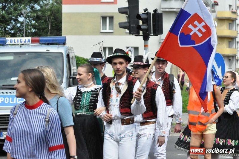 Zdjęcie w galerii na portalu naszraciborz.pl: Racibórz stał się dziś stolicą folkloru  wiadomości z regionu
