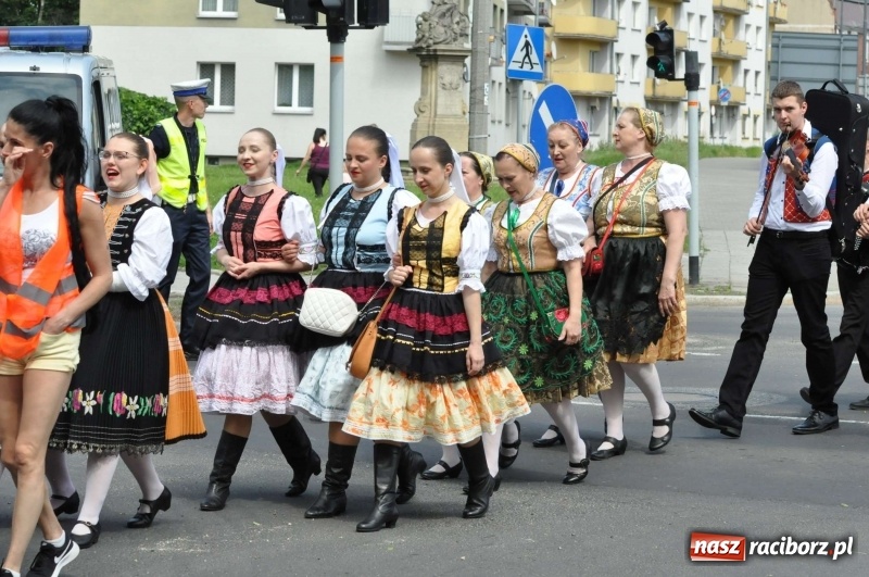 Zdjęcie w galerii na portalu naszraciborz.pl: Racibórz stał się dziś stolicą folkloru  wiadomości z regionu