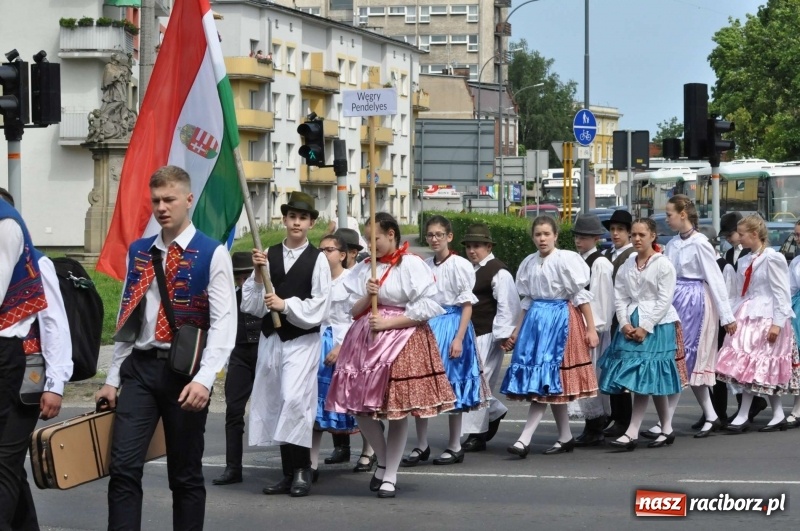 Zdjęcie w galerii na portalu naszraciborz.pl: Racibórz stał się dziś stolicą folkloru  wiadomości z regionu